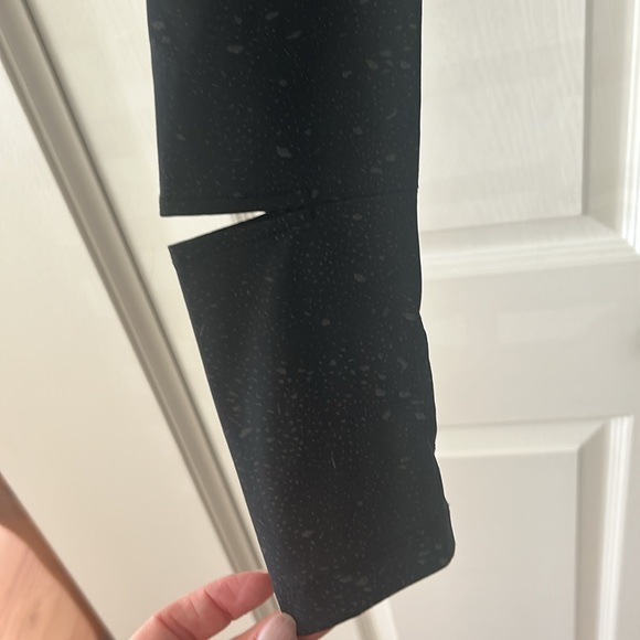 Oiselle Cropped Long Sleeve Run Top Sz M - Picture 4 of 8